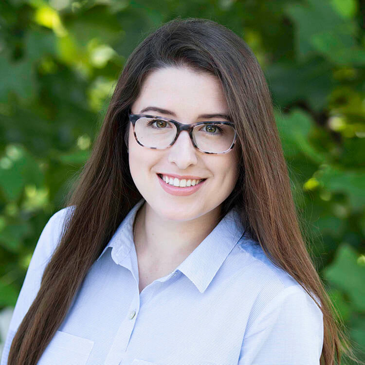 Julia Webb - Web Design Project Manager