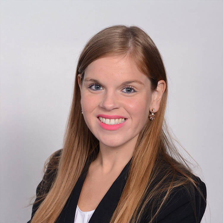 Lara Da Silva Jardim Web Design Project Manager